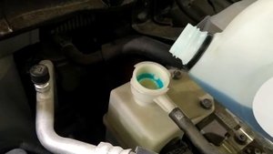 Nissan Leaf замена антифриза