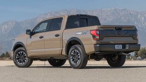 Nissan Titan 2023 Review