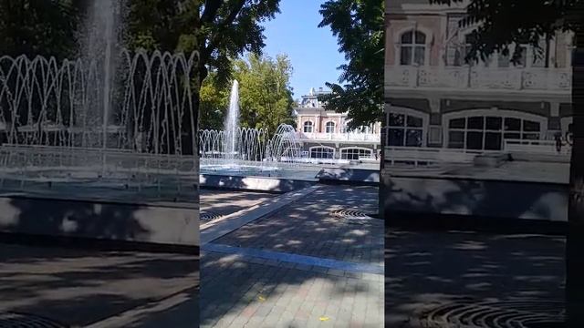 Краснодар. Красная. Аврора. Фонтаны.