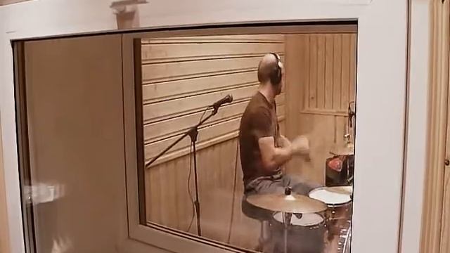 R booz Запись барабанов смотреть онлайн