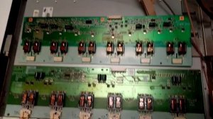 Ремонт телевизора Mystery MTV-3206W гаснет экран.