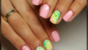 Нежный весенний маникюр