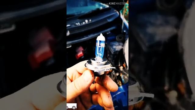 Toyota Vitz KSP 90. Замена лампы головного света на Toyota Vitz KSP 90 смотреть онлайн