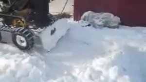 мини трактор на гусеничном ходу