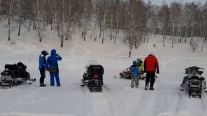 Прогулка на снегоходе.