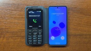 Philips Xenium E580 Button Phone Outgoing Call vs Samsung Galaxy S22 Incoming Call