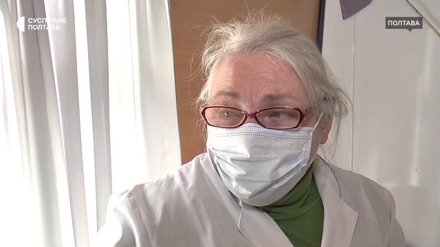 У Полтаві охочим робили обстеження легень у пересувному флюорографі: як це було