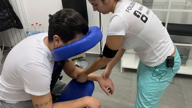 Deep sleep ASMR Massage with Adriana - Back, neck, head and arms massage смотреть онлайн