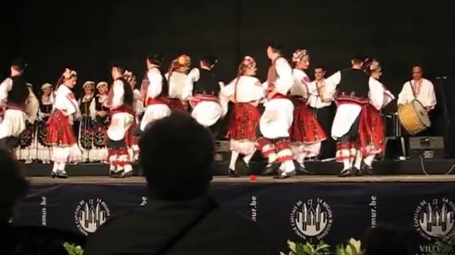 "Čie e tova momiče" - "Чие е това момиче" смотреть онлайн