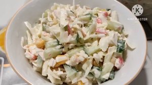 Салат Минутка! Отличный вариант для легкого ужина. Быстро, легко и вкусно