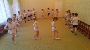 Упражнение  "Кто как ходит"