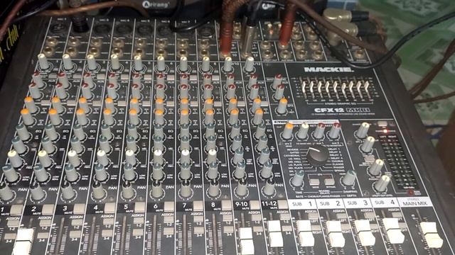 mixer mackie cfx12 usa 🇺🇸ac 120v máy zin có effet.ae quan tâm alo 0387423676 смотреть онлайн