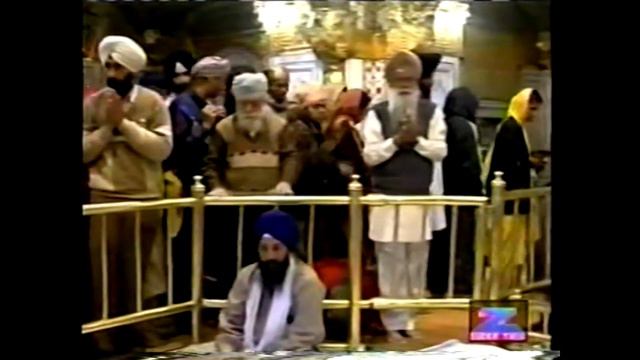 Tumari Kirpa Te Japiye Naao - Bhai Tarbalbir Singh - 02/24/04 - Live Sri Harmandir Sahib смотреть онлайн