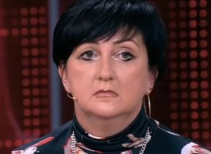 Наталия Кошелева, мать убитой Елены Логуновой обратилась к родителям её мужа Александра.