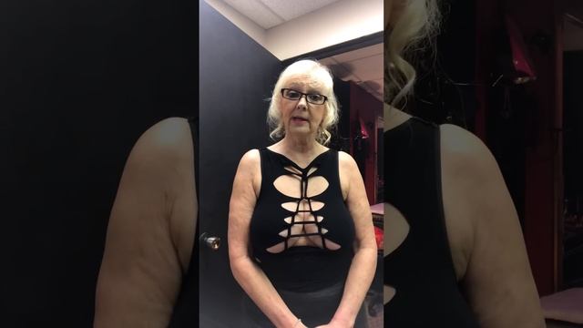 Fake fur and leather design смотреть онлайн