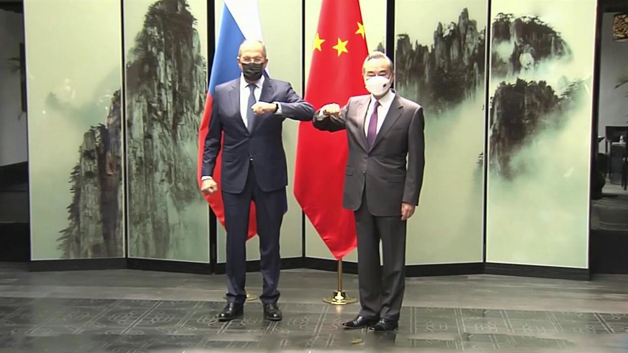Москва и Пекин будут двигаться к многополярному и справедливому миропорядку