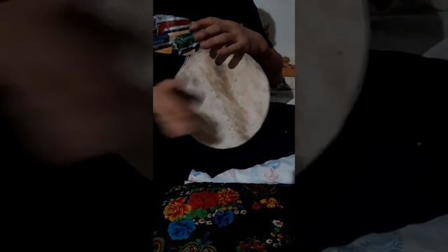 Звучание козьей кожи