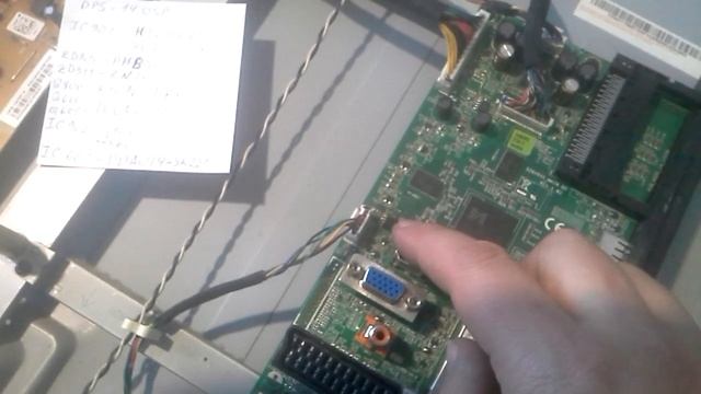 TOSHIBA 32LV933RB не включается смотреть онлайн