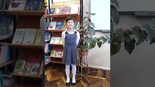 #cтраначитающая смотреть онлайн