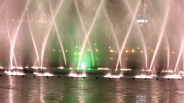 Обзор Поющие фонтаны в Дубае (Фонтан Дубай). Вода как искусство - фонтаны Дубая смотреть онлайн