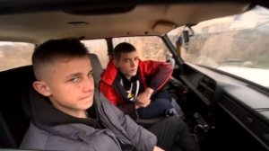 ПОЛИЦЕЙСКИЙ ОСТАНОВИЛ ШКОЛЬНИКОВ НА МАШИНЕ. МЫ ОТОМСТИМ УЧАСТКОВОМУ