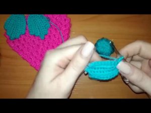Вязание крючком прихватки «Ягодка». Часть 2.