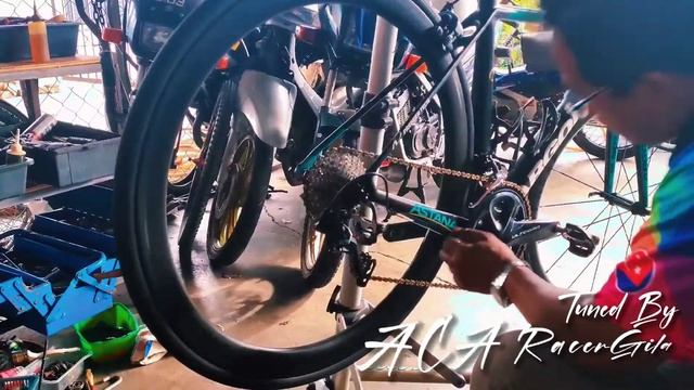 RIDE : Tune up my bike Argon18 смотреть онлайн