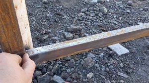 Мини-забор (штакет из профнастила) на огород, бюджетный вариант.