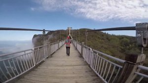 ВОСТОРГИ И УЖАСЫ ПАРКА ТЯНЬМЭНЬШАНЬ, Китай