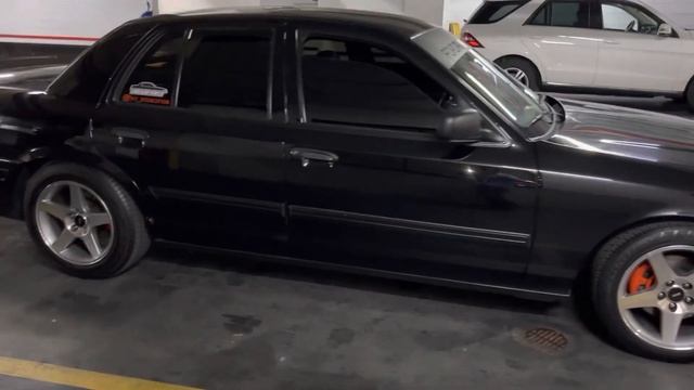 Testing out my Xprite Amber & White lights on my 2011 crown vic смотреть онлайн