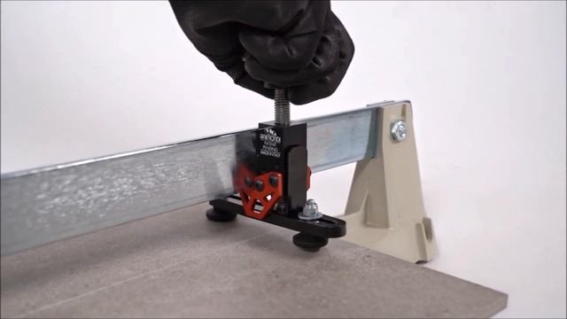 P-Rex, dispozitiv suplimentar pt. taietoare manuale de la Raimondi смотреть онлайн