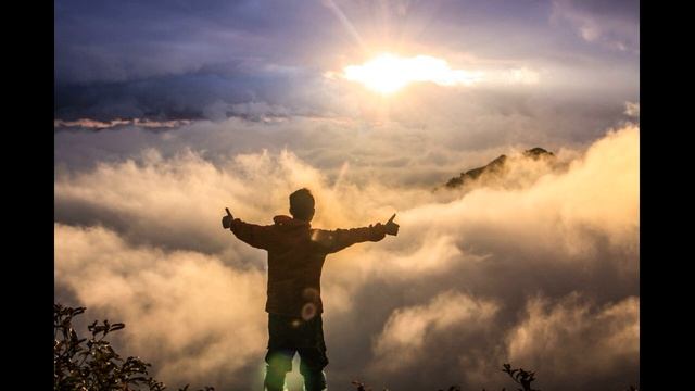 Как НАЙТИ в себе СИЛЫ не СДАВАТЬСЯ, когда так ХОЧЕТСЯ ОПУСТИТЬ РУКИ? МОТИВАЦИЯ! смотреть онлайн