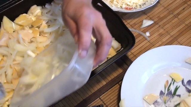 Картофель под сыром в духовке по Провански - быстрый рецепт