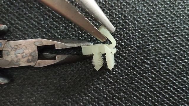 Ограничитель бумаги ( упор ) для IDEAL 3915, 4850, 6550, 7228 (9002 993) смотреть онлайн