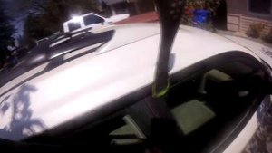 Как открыть захлопнутую дверь автомобиля, субару аутбек