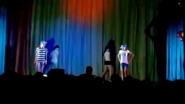 Шаг вперёд Офигенный танец сматреть всем))) смотреть онлайн