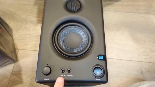 PreSonus Eris E35 Studio Budget Speakers смотреть онлайн