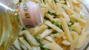 Запеканка из картофеля с зеленым горошком