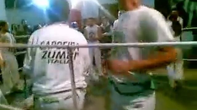 Capoeira-Antifa fight Club! смотреть онлайн