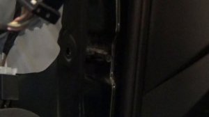 Как снять-установить дверные: переднюю и заднюю обшивки и зеркало заднего вида, Hyundai Tucson 1.