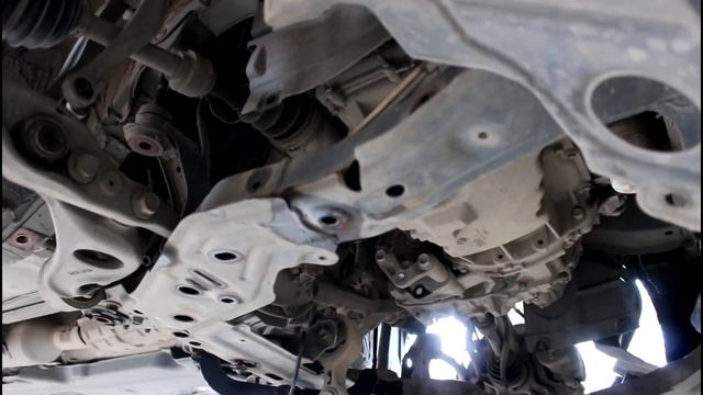 Ремонт шпильки крепления подрамника  Mazda 6 Мазда 6 2007 года