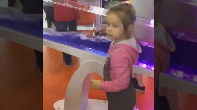 Репортаж с ВДНХ смотреть онлайн