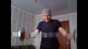 Занятия дома со штангой