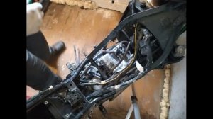 Kawasaki klx 250 ремонт и сюрпризы.