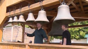 Звон в День Крещения Руси.(Трезвон Александро-Невской Лавры) Звонари: Дмитрий и Афанасий Панькины