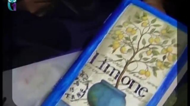 Decoupage. Imitate lace on wooden surface using plastic stencils. Diy. Handmade смотреть онлайн