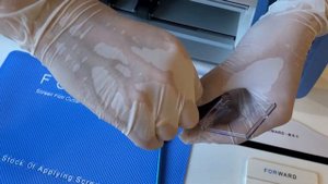 Плоттер для резки гидрогелевой пленки на телефон от компании Forward Zero!