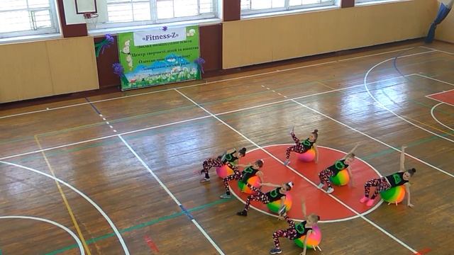 Фиткросики. Фитболы. смотреть онлайн