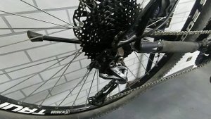 Задний переключатель Shimano Alivio m4000 и 9-ск кассета ZTTO 11-42. Спереди система 38-28