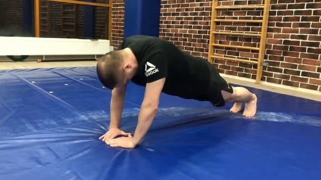 Комплекс спортивных упражнений с Ковалевым Дмитрием смотреть онлайн